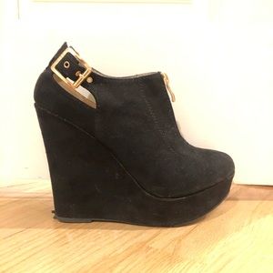 Black suede wedges